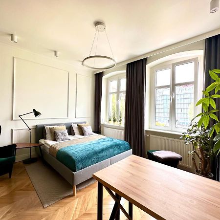 Apartament Grafitowy Διαμέρισμα Πόζναν Εξωτερικό φωτογραφία