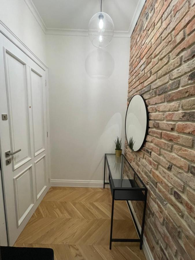 Apartament Grafitowy Διαμέρισμα Πόζναν Εξωτερικό φωτογραφία