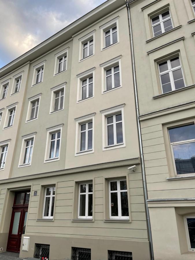 Apartament Grafitowy Διαμέρισμα Πόζναν Εξωτερικό φωτογραφία